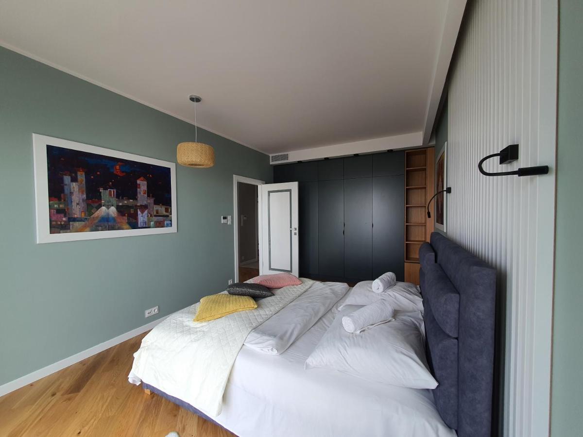 Capital Apartments Panorama ポズナン エクステリア 写真